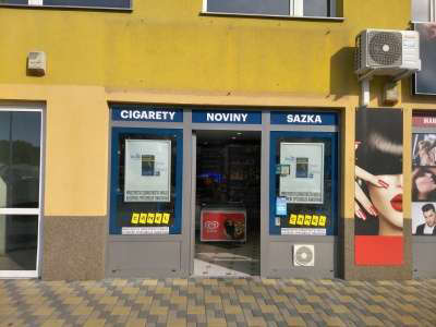 Kladno 1002 SAZKA cigarety noviny